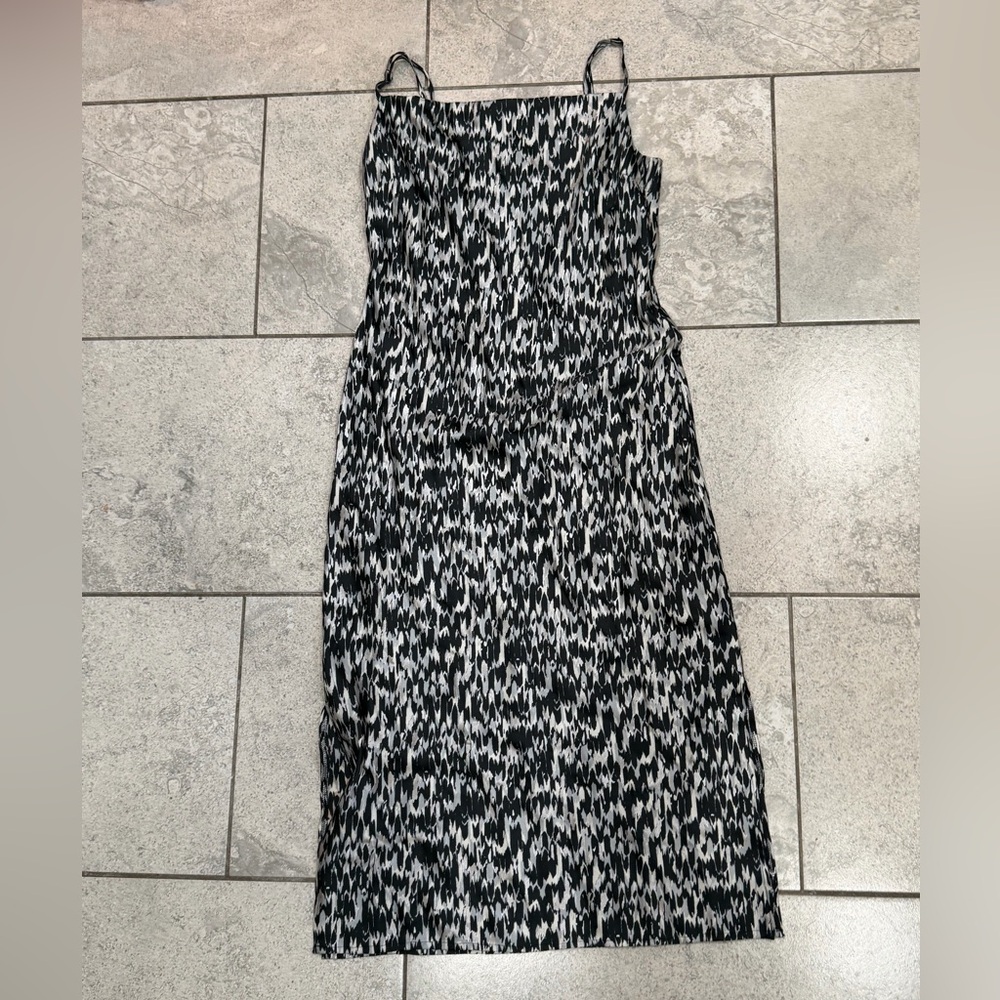 Like New Midi Dress from Express